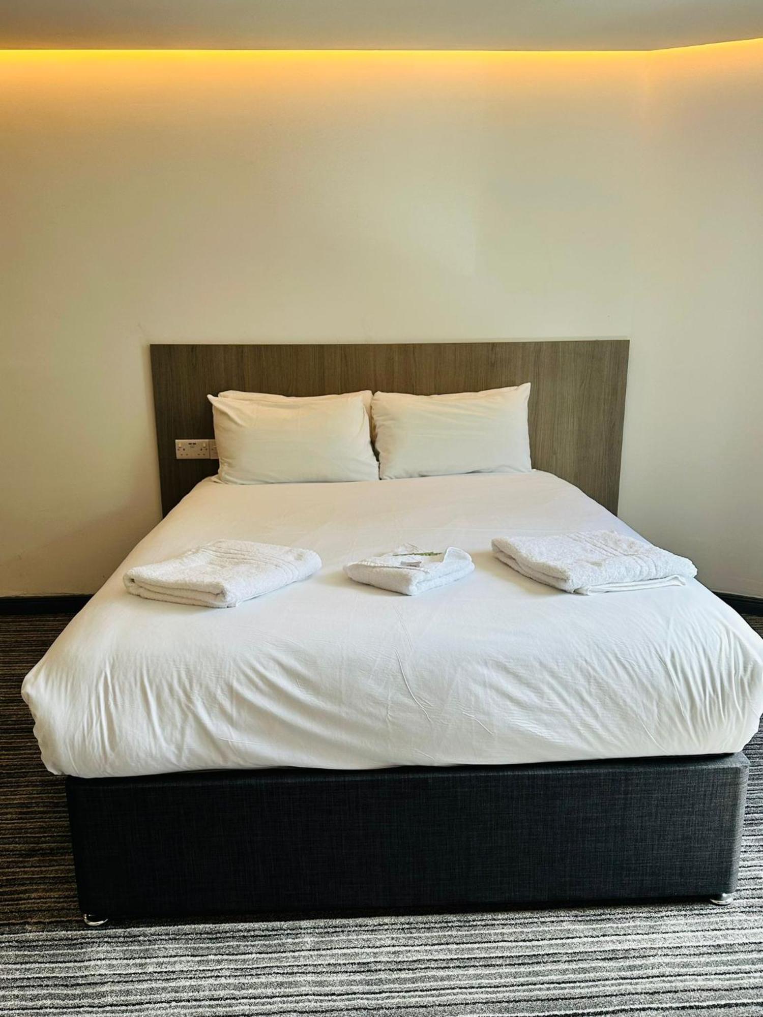 My Motel Glasgow Airport 佩斯利 外观 照片
